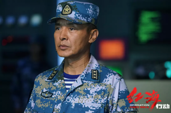 王强谈《红海行动》幕后选角 再次挑战军事制片人
